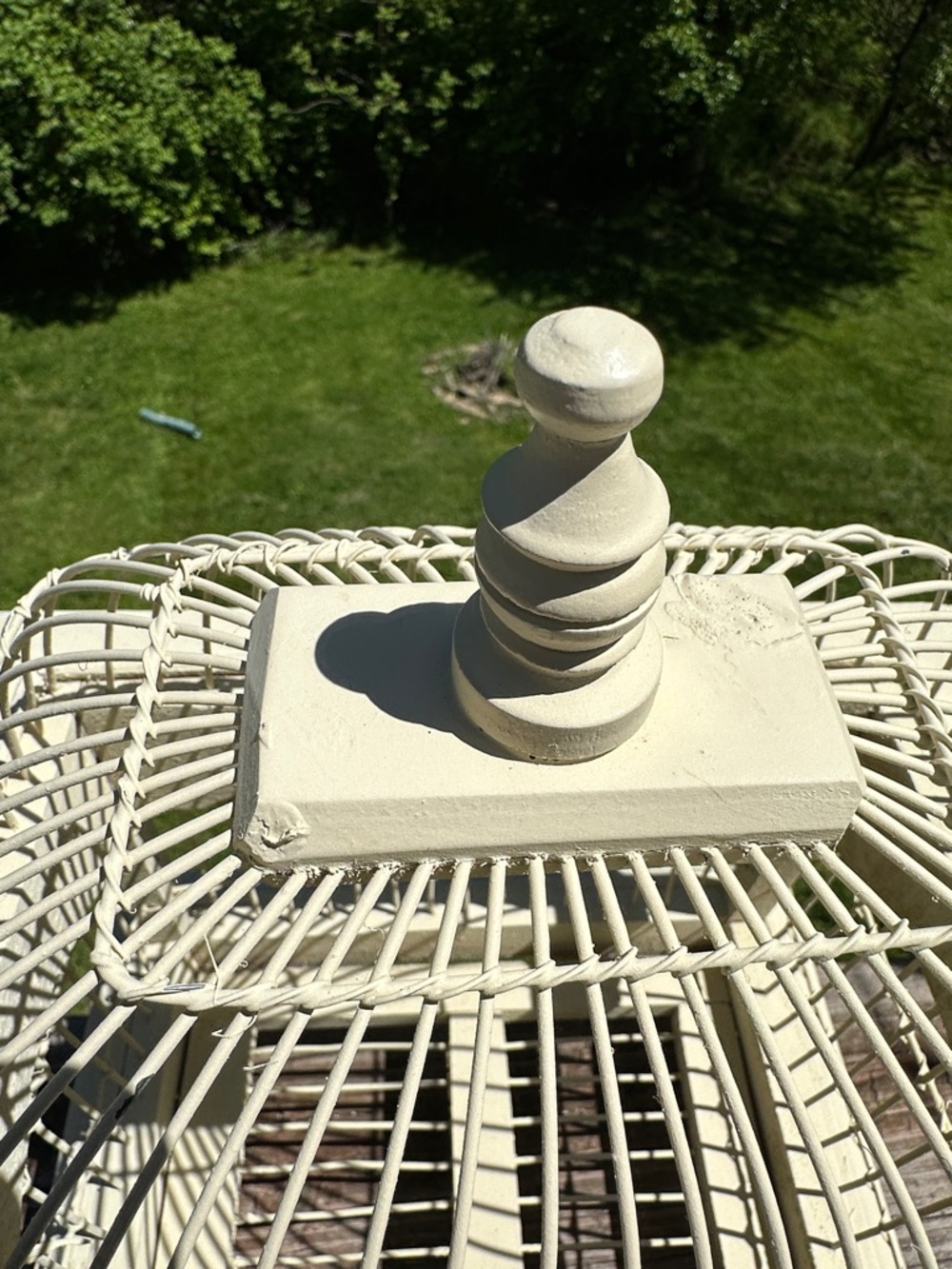 Vintage Cream Color wood and wire Decorative Birdcage - Picture 3 of 8